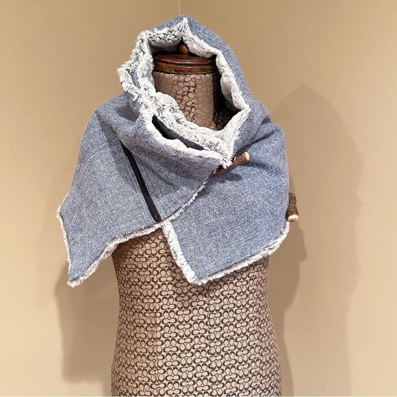 Neck Wrap Scarf Zipper Accent, super‎ Nice - Picture 1 of 10